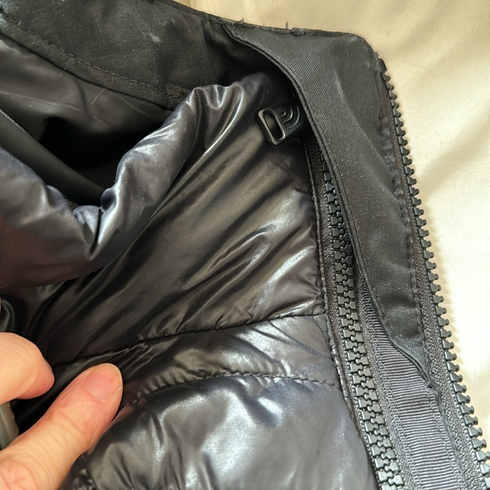 North Face lined jacket - Picture 10 of 16